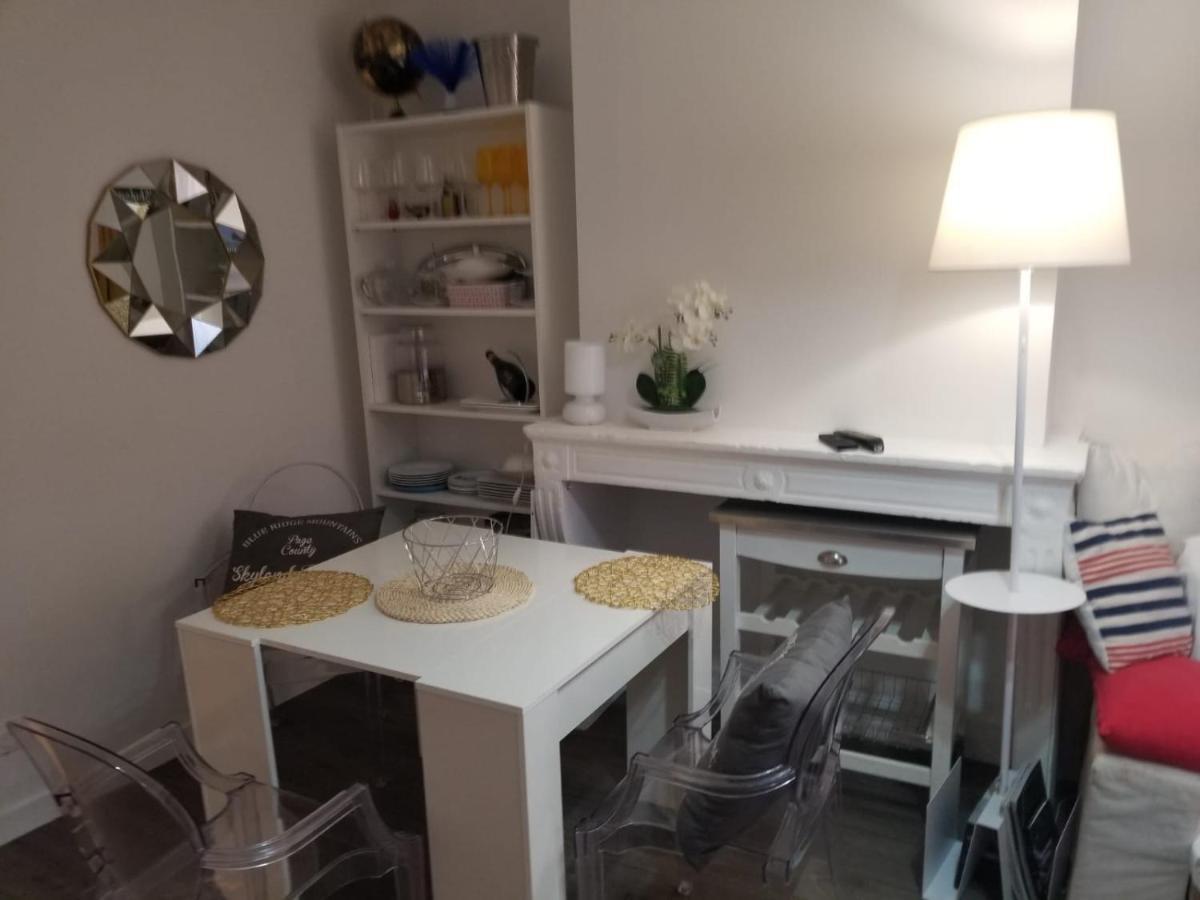 La Traboule Vieux Lyon Apartment ภายนอก รูปภาพ